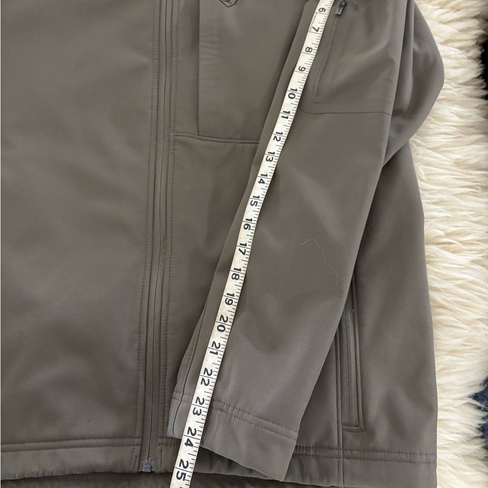 Ariat Light Brown Softshell Water and Wind Resistant Performance Jacket - Picture 5 of 9